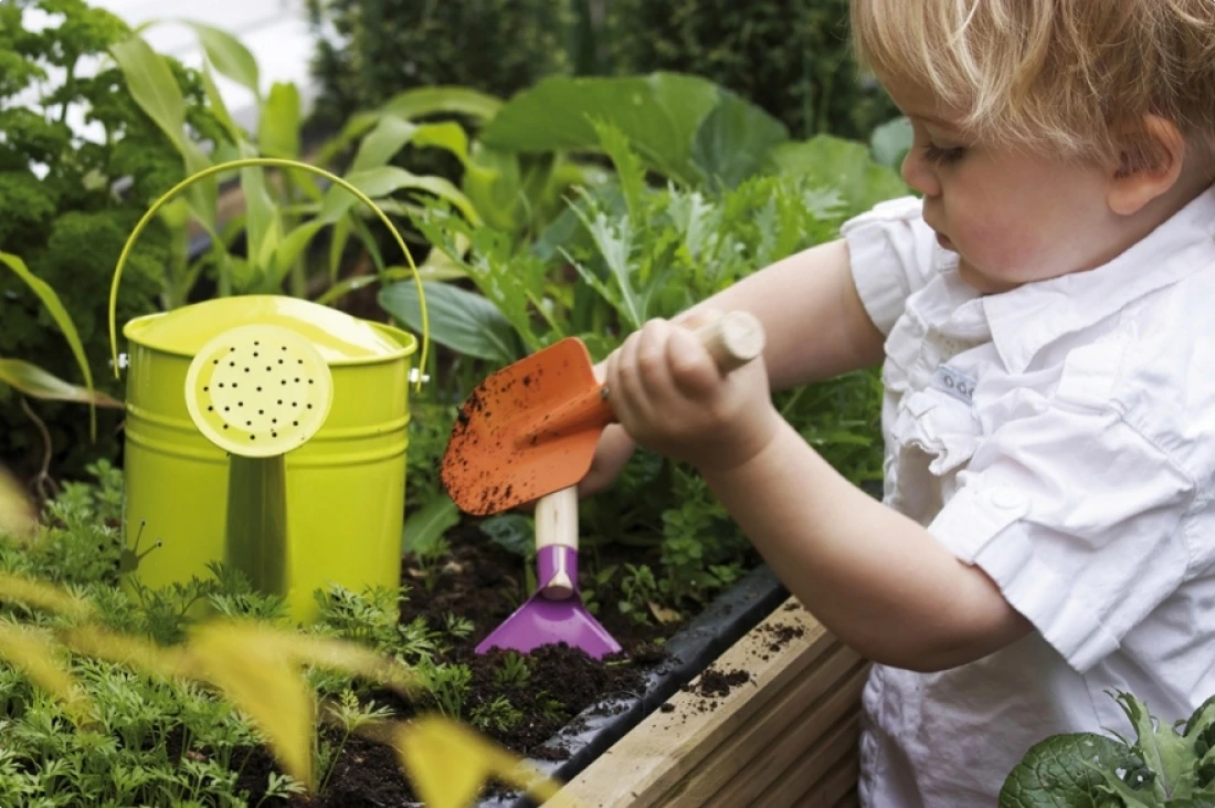 Daniel Moquet jardin jardinage enfant 